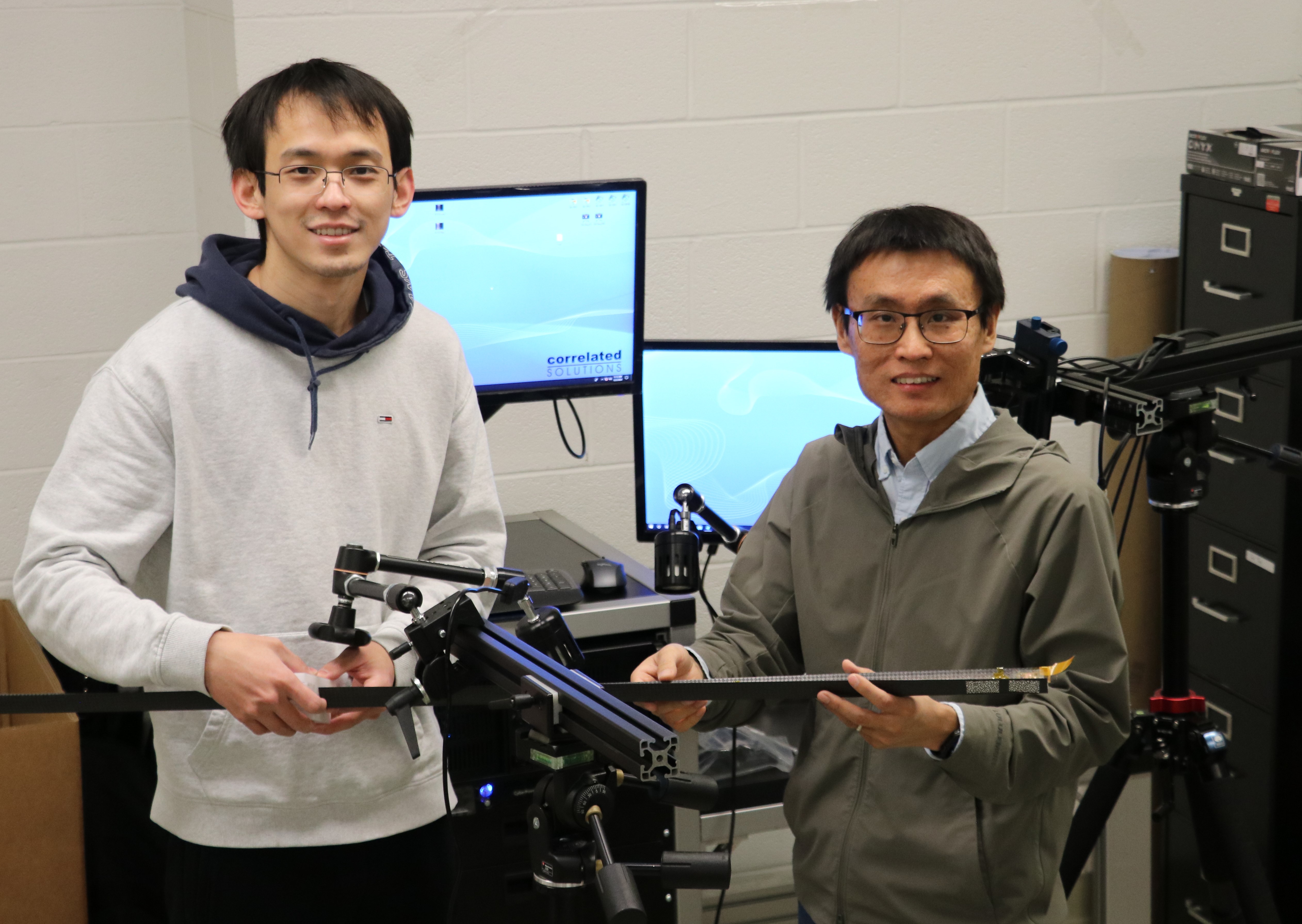 PhD student Yao Yao and his adviser Xin Ning