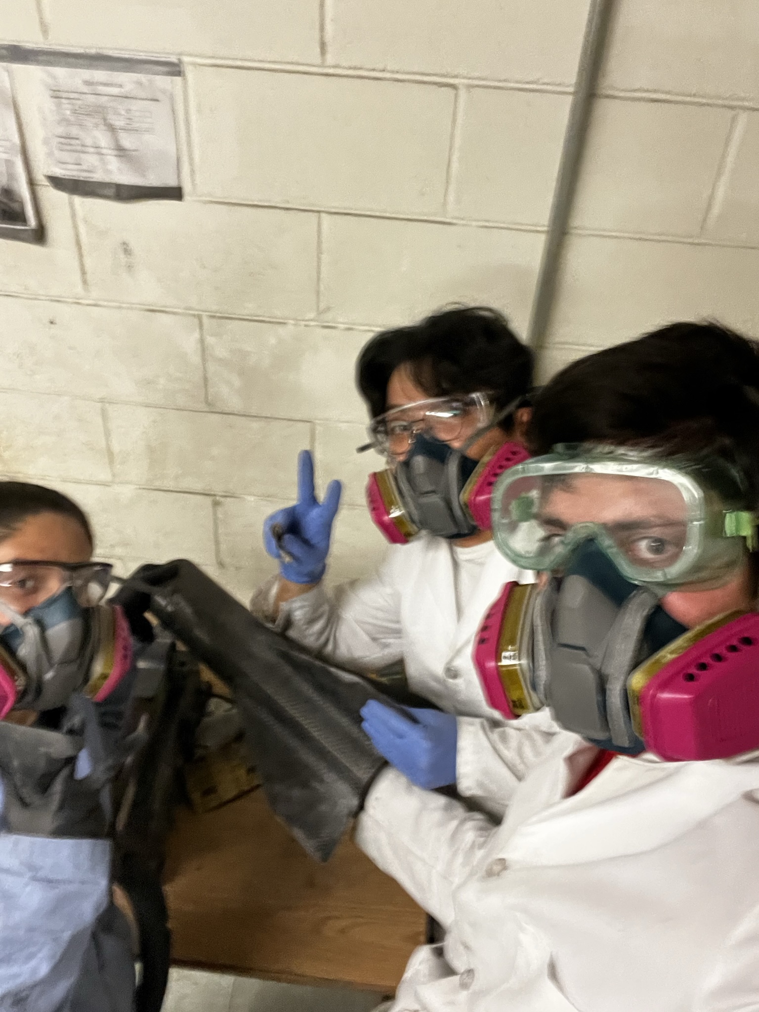 Illinois Space Society work on Intrepid III: Fin can sanding session, 2022