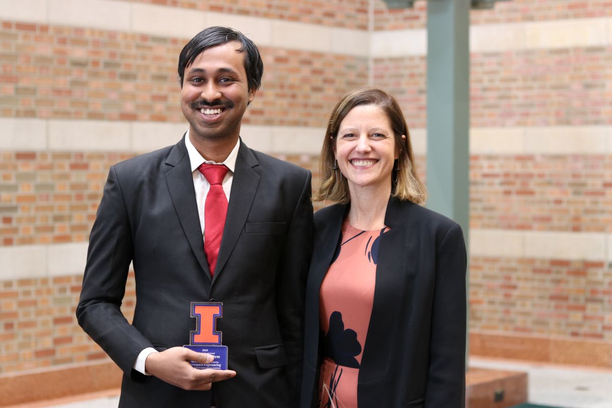 Tuhin Bandopadhyay and his advisor, Laura Villafa&ntilde;e Roca, at the 2024 awards ceremony