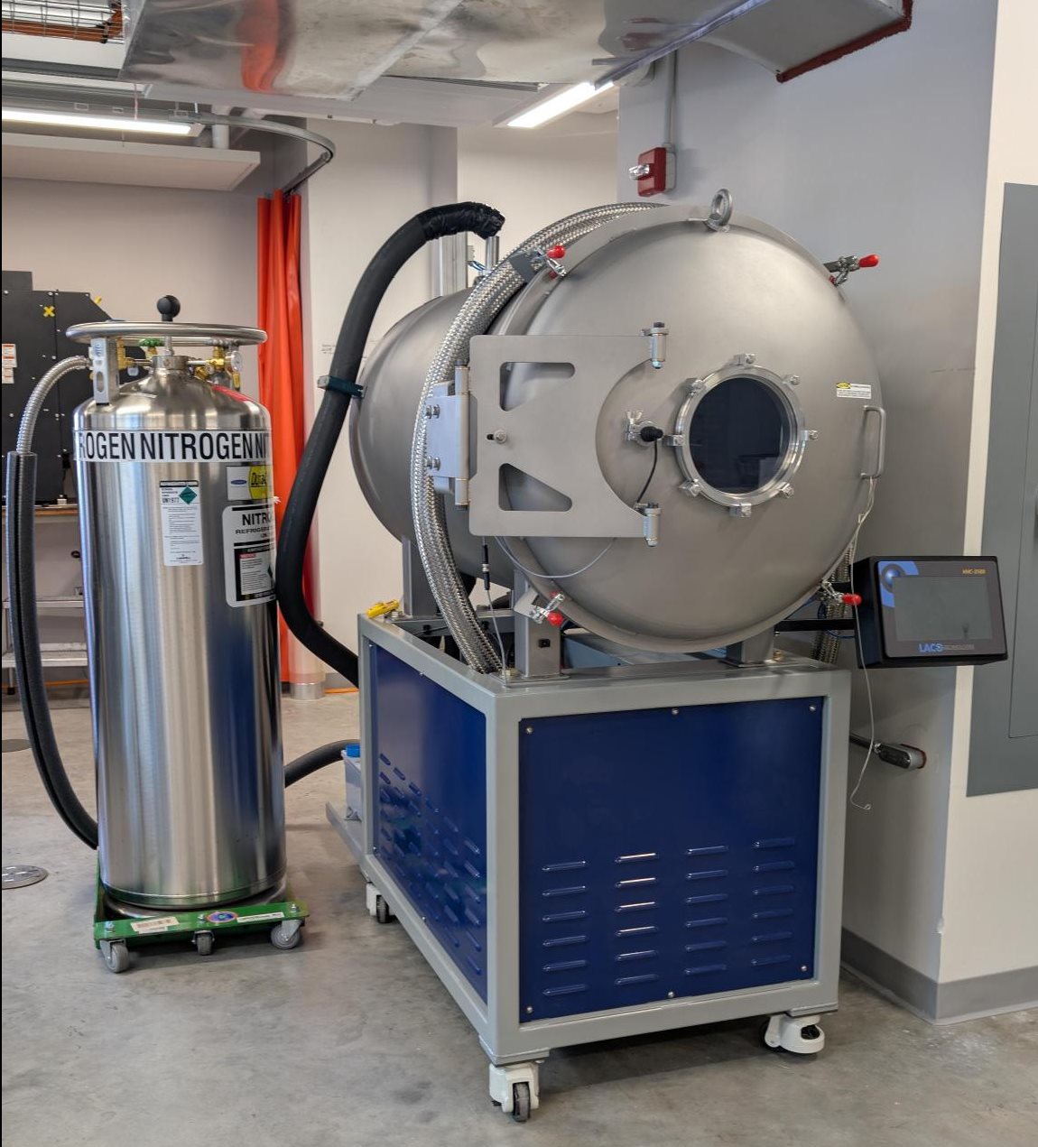 Thermal vacuum oven