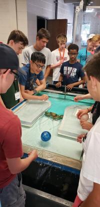 IAI students in the Fluids Lab.