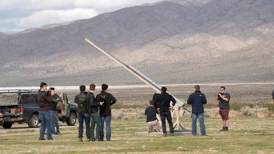 The SSS team prepares the launch.