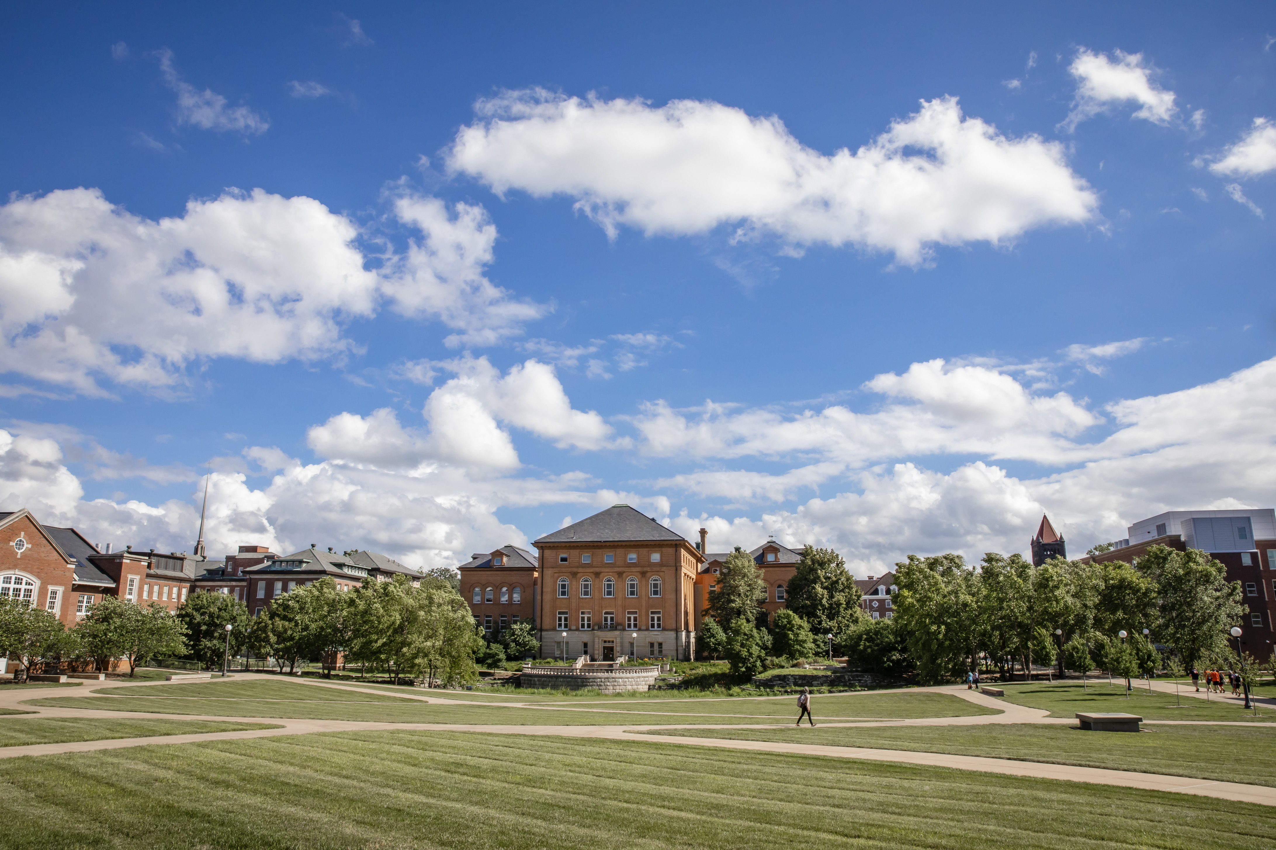 Grainger quad and Engineering Hall