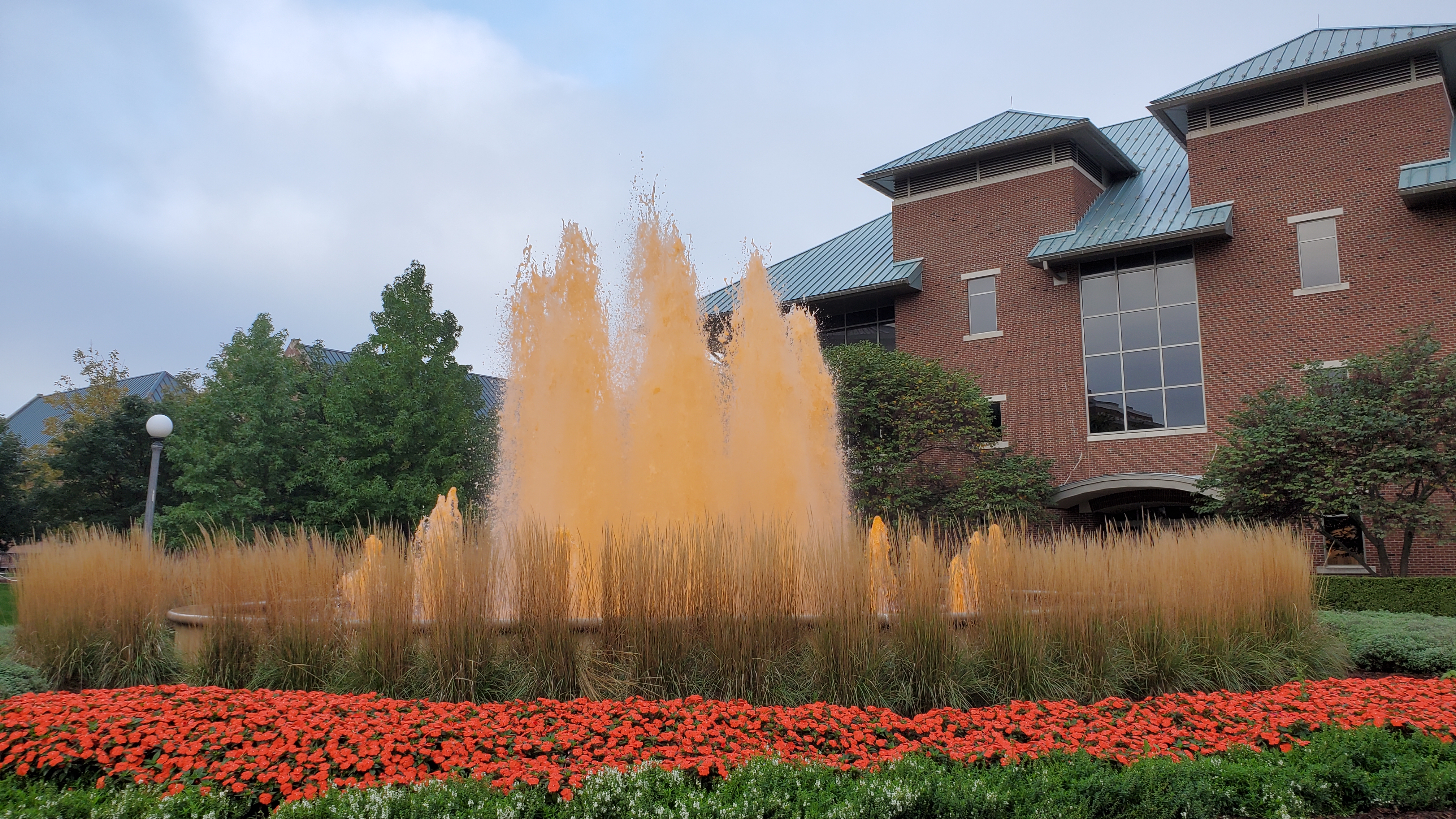 fountain at Alice Campbell Alumni Center