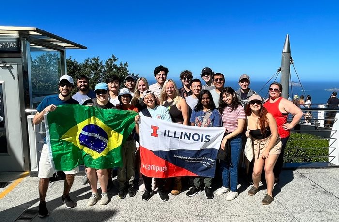 The Brazilian study abroad group took a cable car up to the infamous Sugarloaf Mountain, where they got to enjoy the cultural experiences of Brazil and get some fresh air.