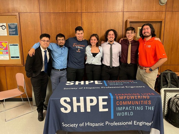 Junior Year, Michel Villalobos with her External team at the second ever SHPE UIUC Career Fair .